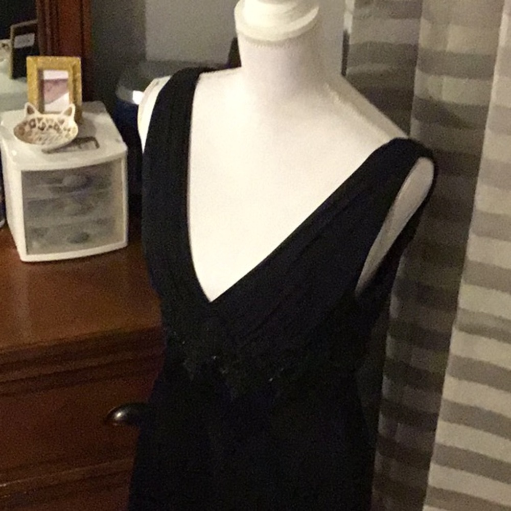 Beautiful evening dress great for New year's Eve!